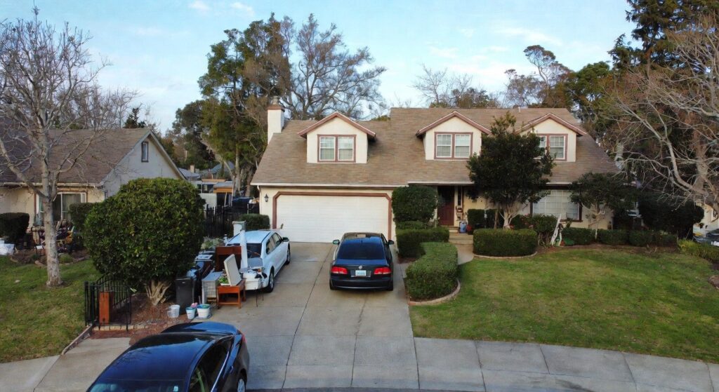 lHaeIcWePEda0BiL0Fuks 5WUZ2ZZc -  Lansing Junk Removal